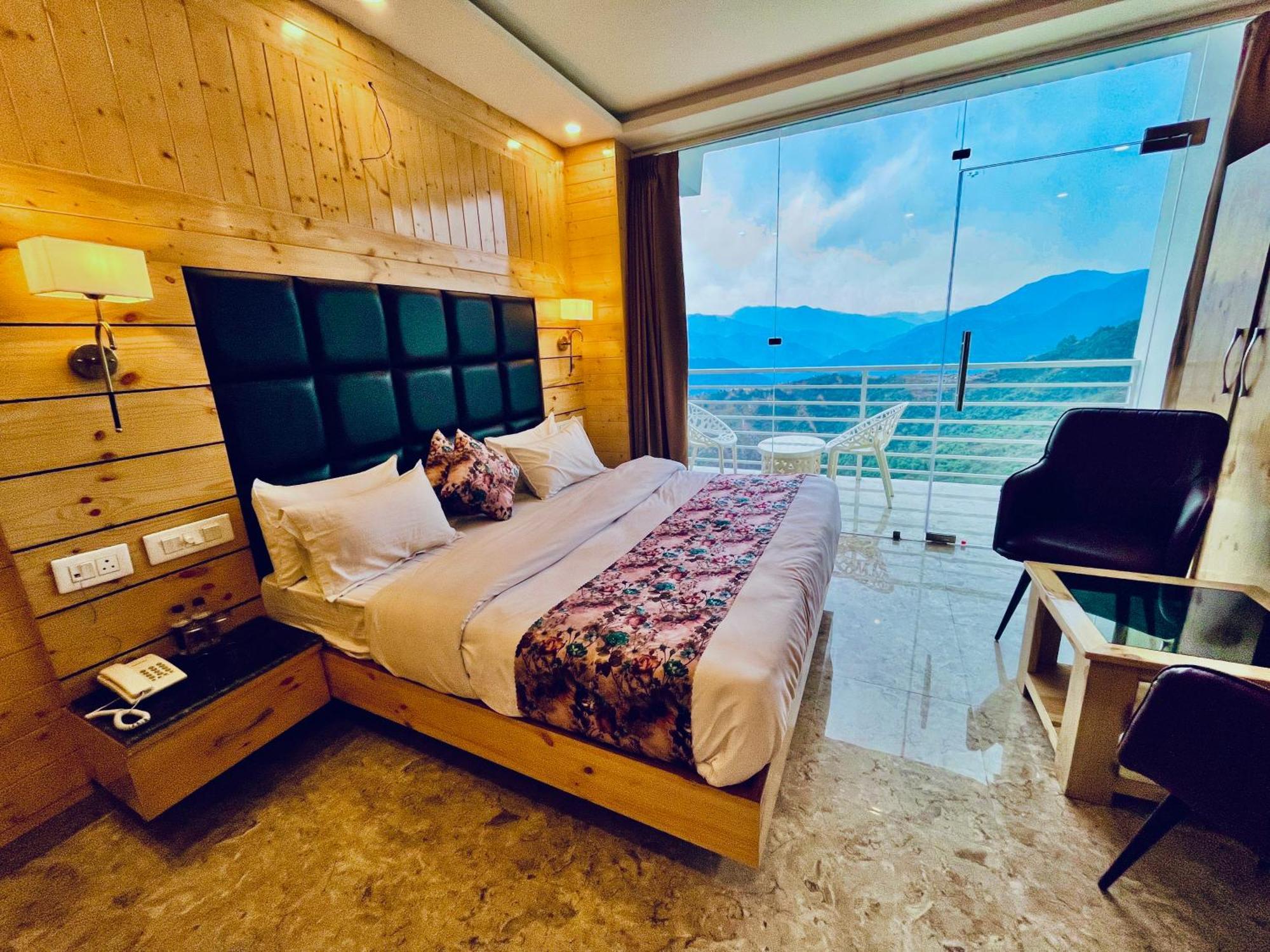 Hotel Classic Crown - #Scenic Mountain View #Open Terrace #Parking #Premium Rooms With Balcony #Guest Preferred #Best Selling Hotel In Masuri Exterior foto