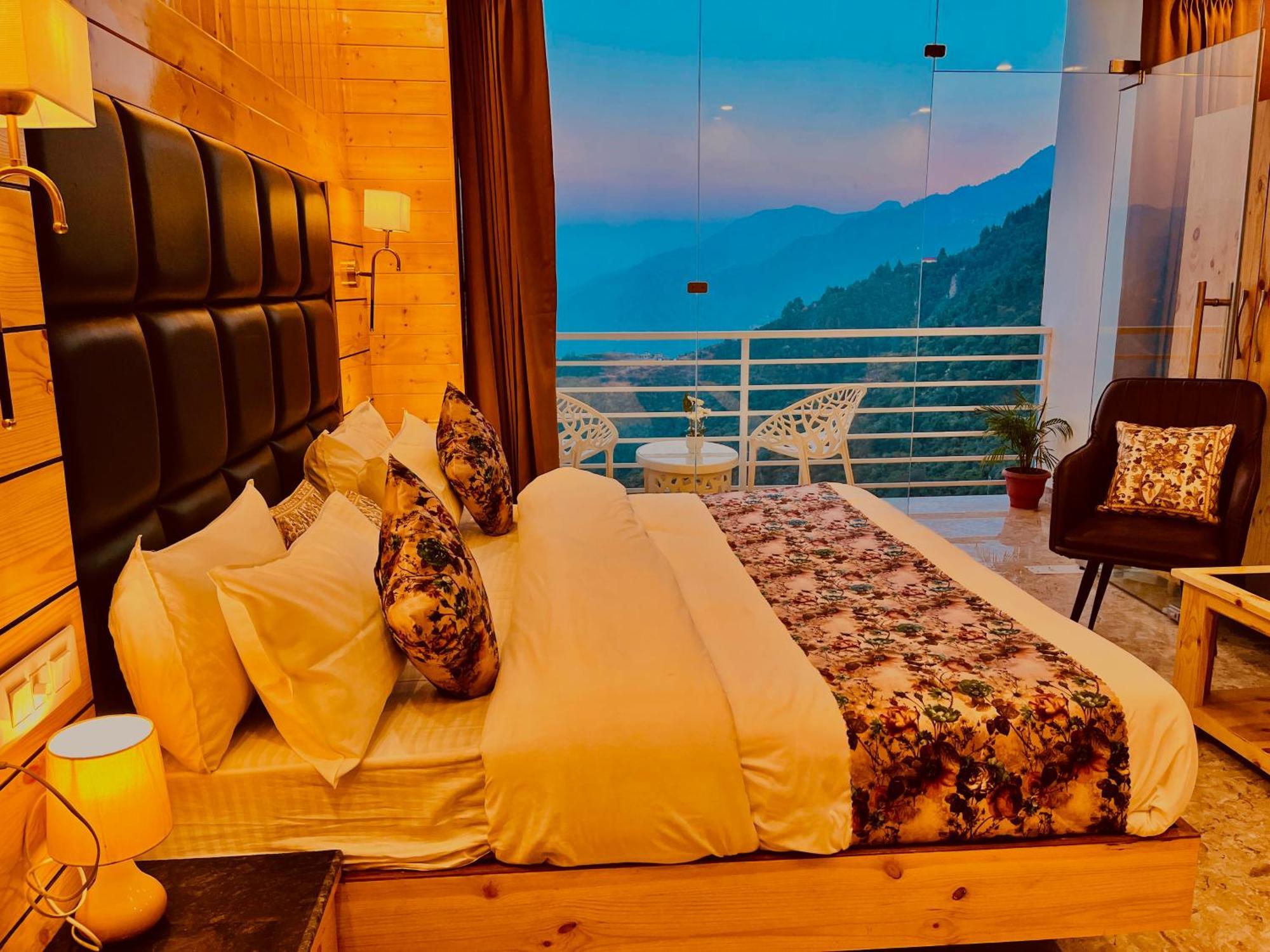 Hotel Classic Crown - #Scenic Mountain View #Open Terrace #Parking #Premium Rooms With Balcony #Guest Preferred #Best Selling Hotel In Masuri Exterior foto