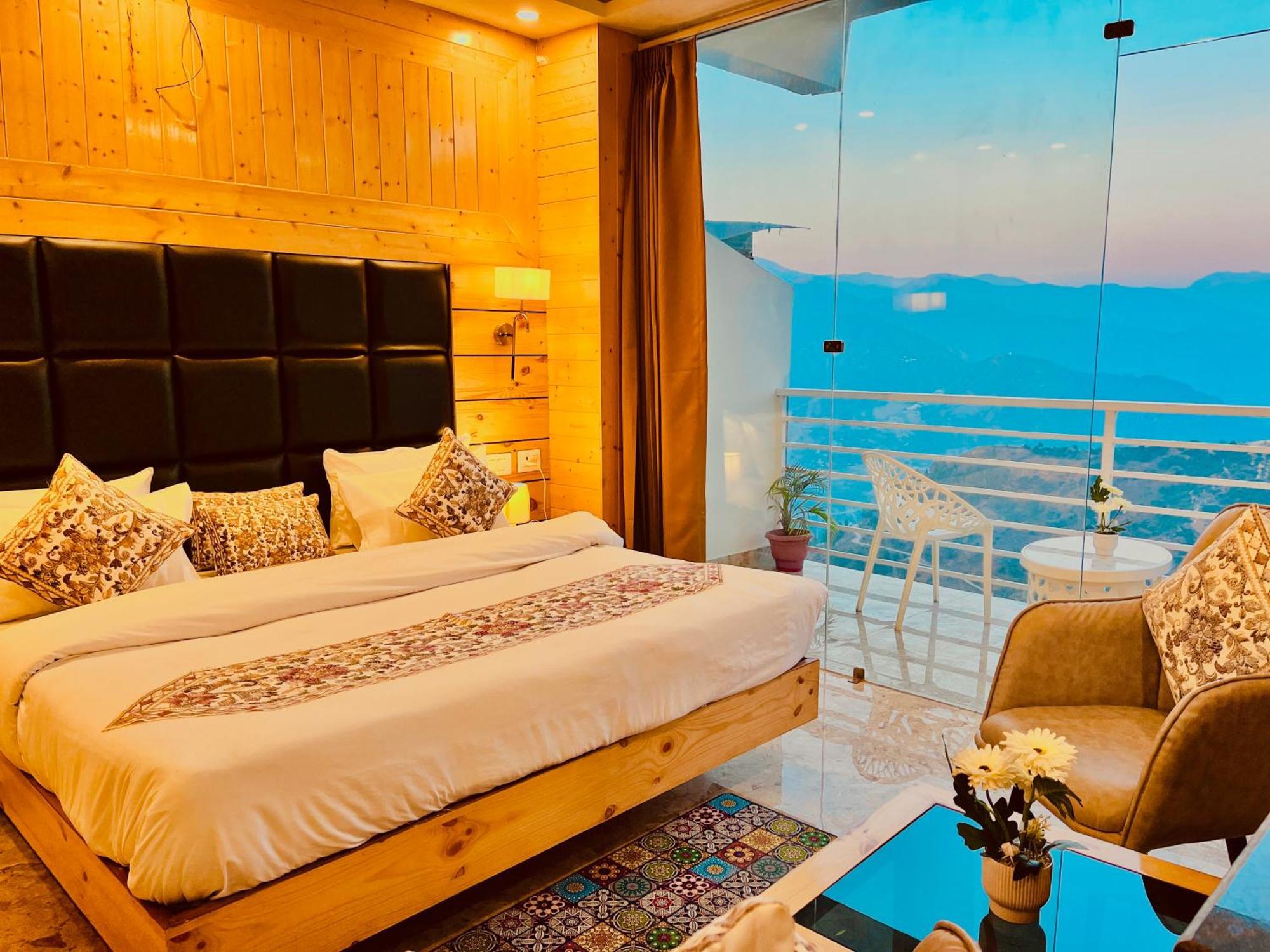 Hotel Classic Crown - #Scenic Mountain View #Open Terrace #Parking #Premium Rooms With Balcony #Guest Preferred #Best Selling Hotel In Masuri Exterior foto