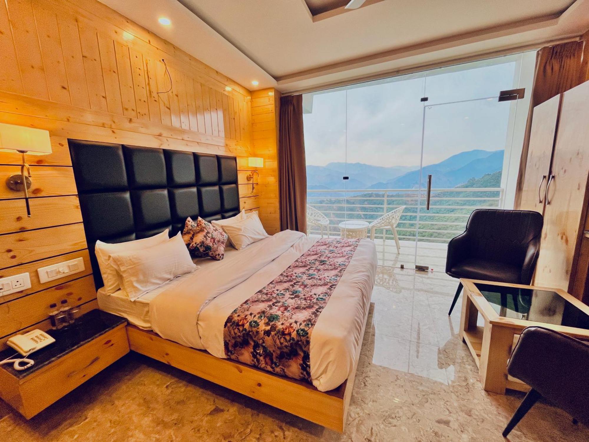 Hotel Classic Crown - #Scenic Mountain View #Open Terrace #Parking #Premium Rooms With Balcony #Guest Preferred #Best Selling Hotel In Masuri Exterior foto